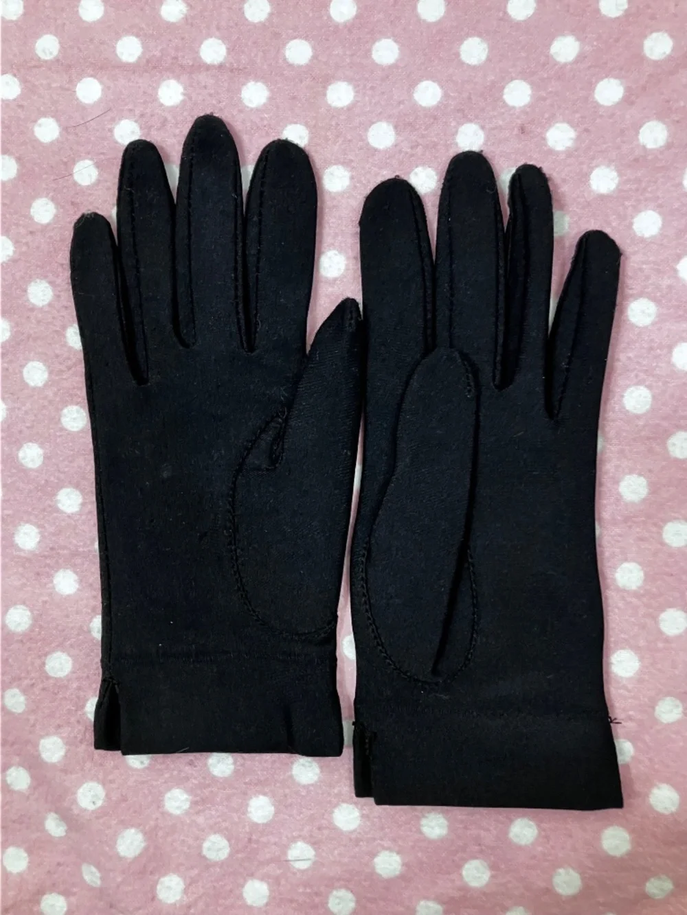 Vintage Isotoner Black Gloves OS - Picture 8 of 9
